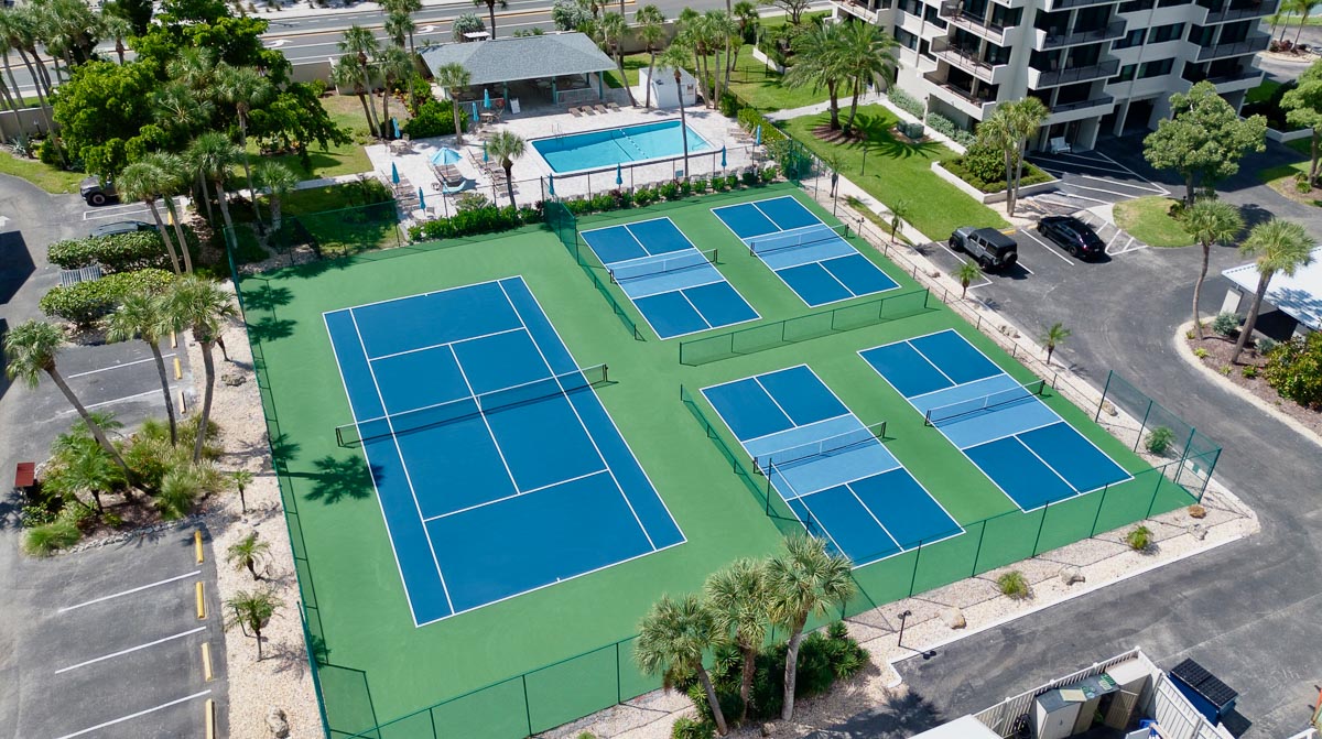 Tropical Sands Accommodations at Siesta Key- OHATB — gallery preview 3