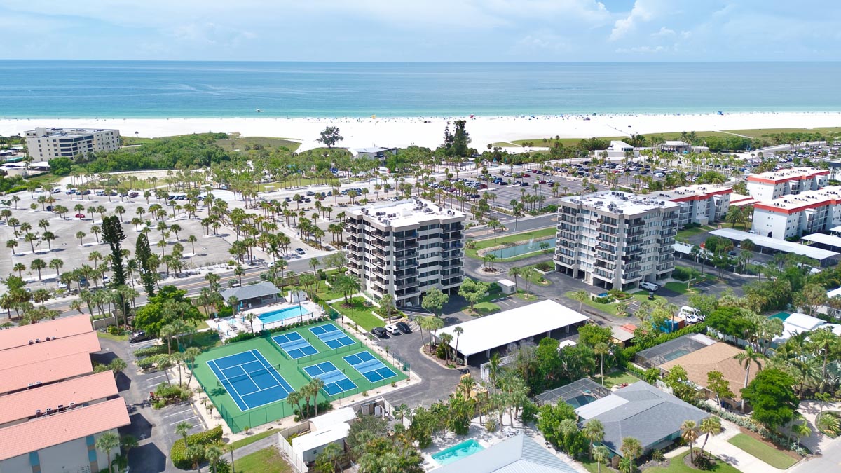 Tropical Sands Accommodations at Siesta Key- OHATB — photo 25 of 31